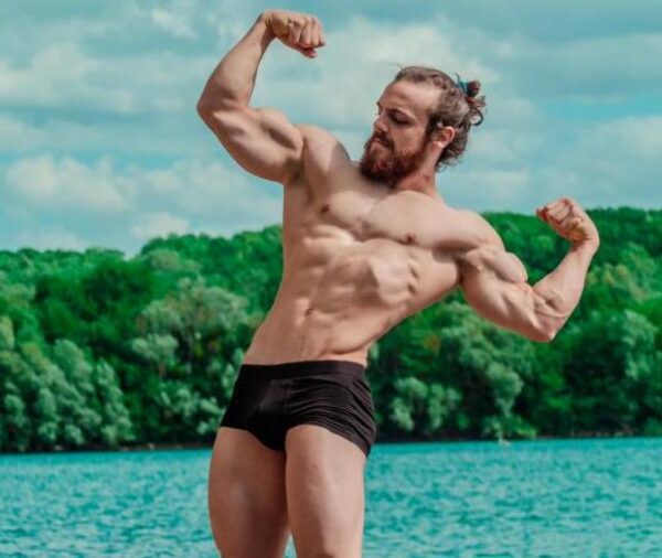 Hersovyac Professional Online Posing Coach stage presence confidence bodybuilding competition classic physique silver era bodybuilding steve reeves
